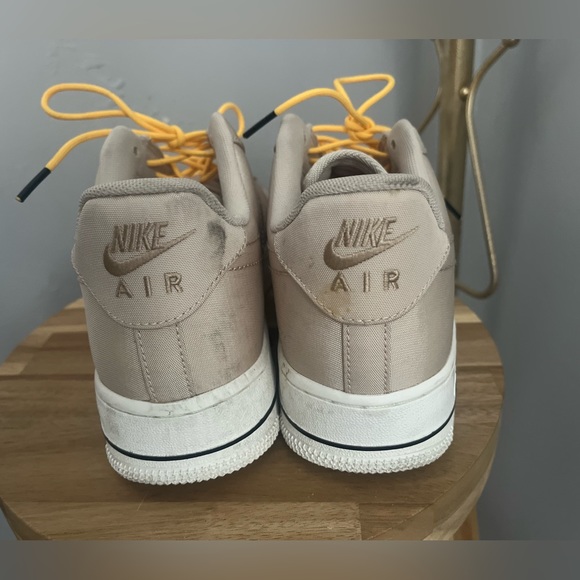 Air Force 1 '07 LV8 'Moving Company - Sanddrift' ~ Size 9.5 - Picture 3 of 8